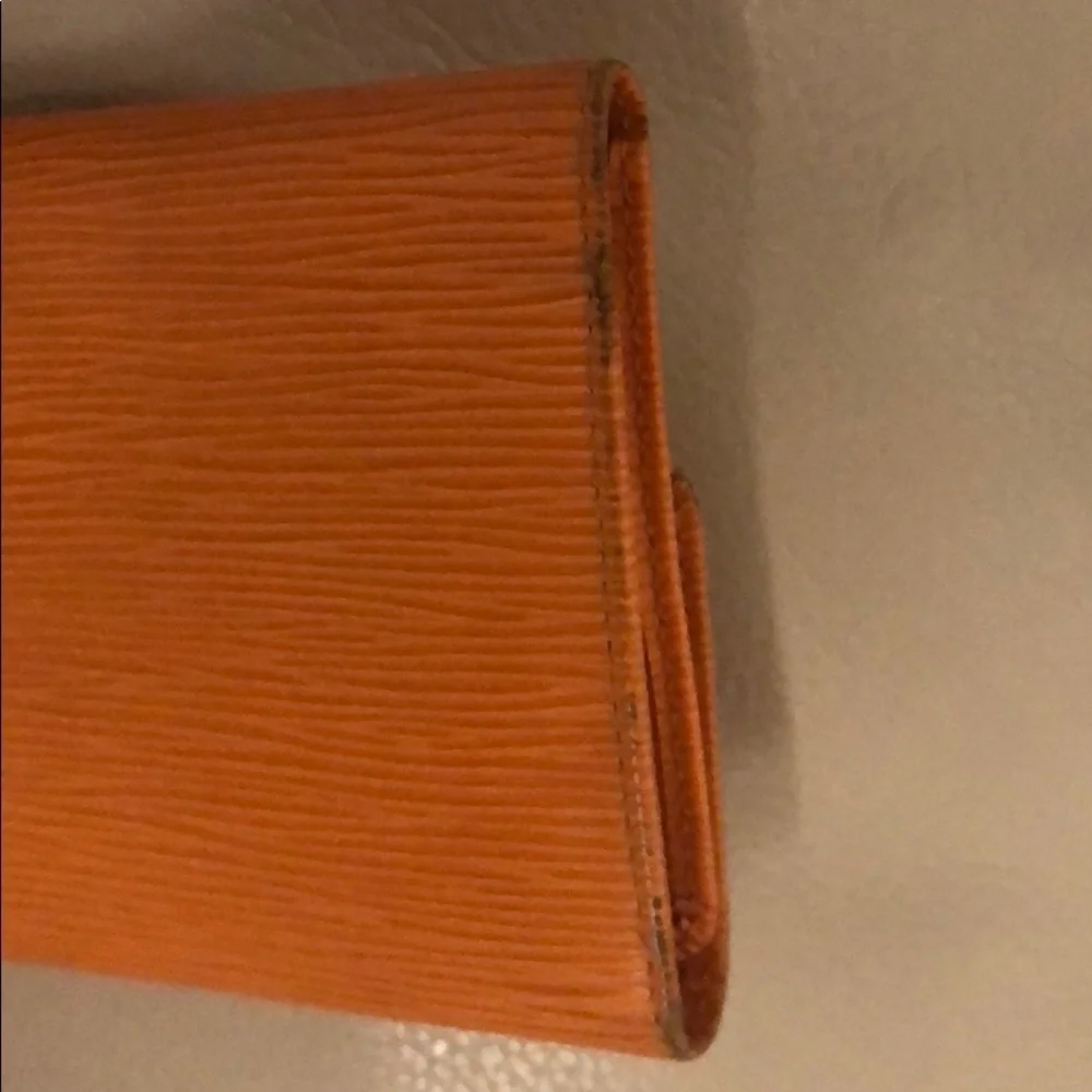 Auth LV Orange Epi Wallet